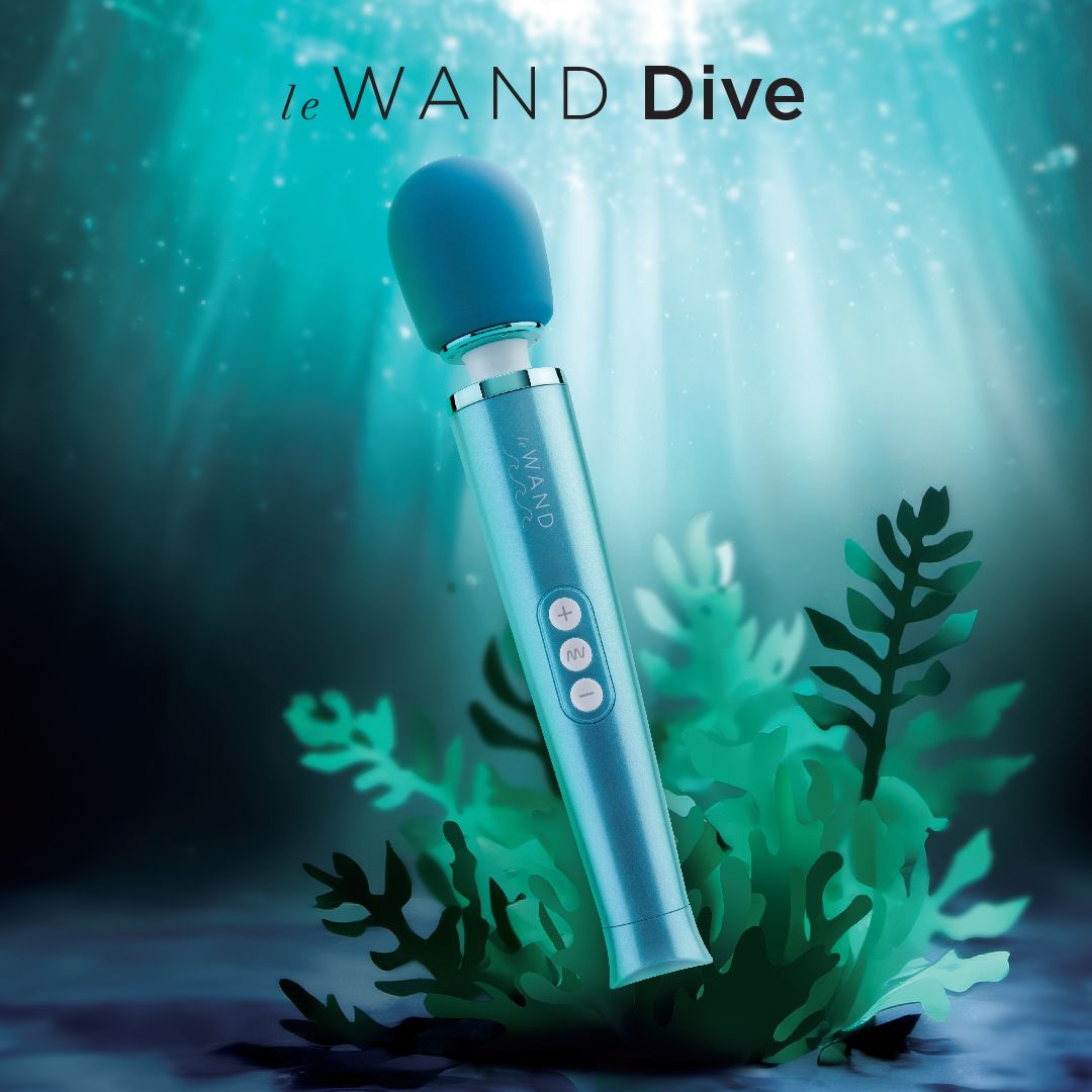 Le Wand Dive - Red Velvet Boutique