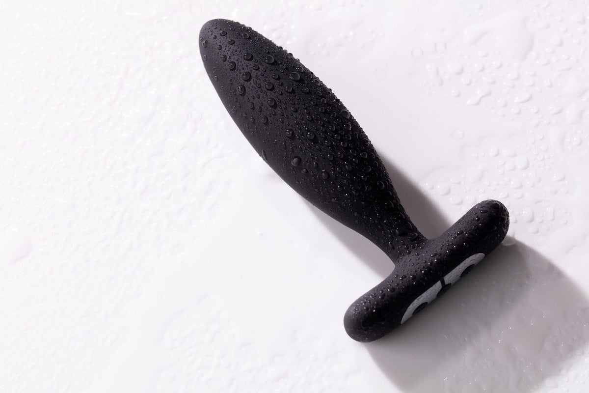 Vesta Vibrating Butt Plug Black - Red Velvet Boutique